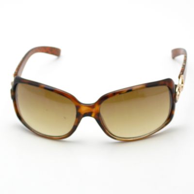 Lady Designer Sunglasses